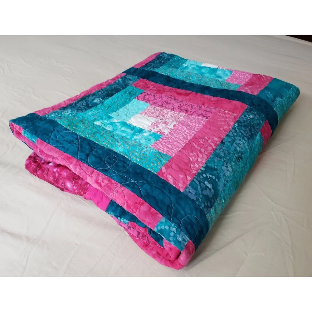 Log Cabin Quilt, Bright, Modern, Traditional Pattern, Sofa Quilt Blanket Throw